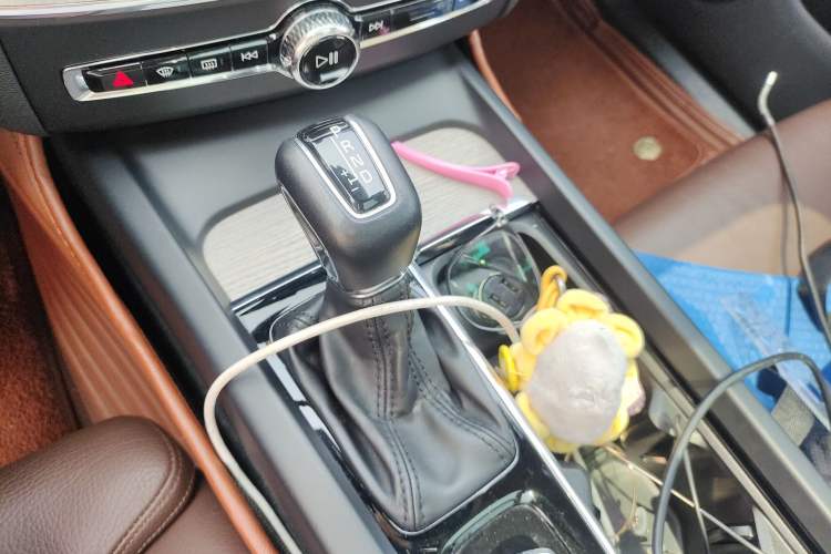 Used Volvo XC60 2020 T5 4x4 Smart Luxury Edition
