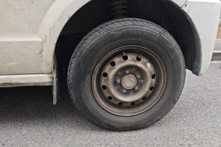 Used Dongfeng Xiaokang EC36II 2023 Chongqing Innovision 38.64 kWh Exterior 2