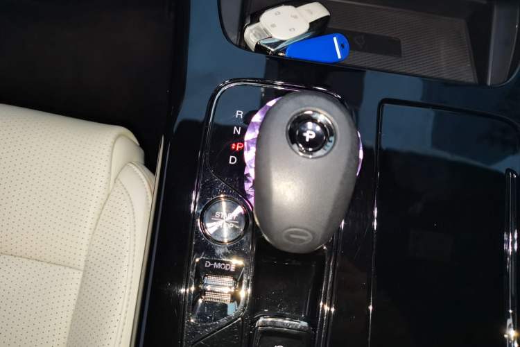 Used GAC Trumpchi M8 2023 Zongshi Series Dual-Motor YuZun Edition