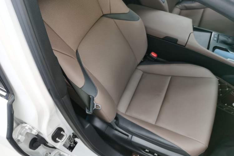 Used Lexus ES 2022 200 Excellence Edition