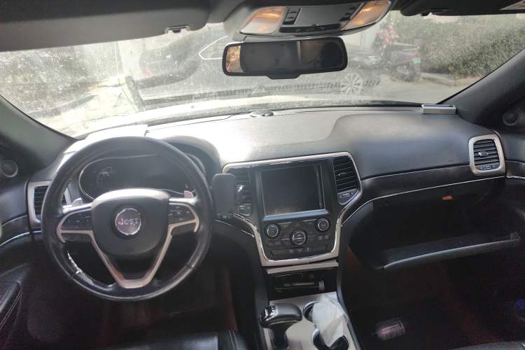 Used Jeep Grand Cherokee 2014 3.6L Elite Navigation Edition