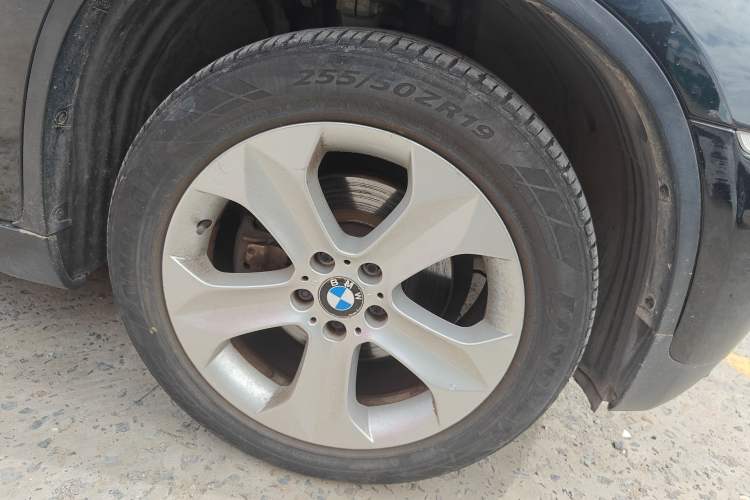 Used BMW X6 2011 xDrive35i
