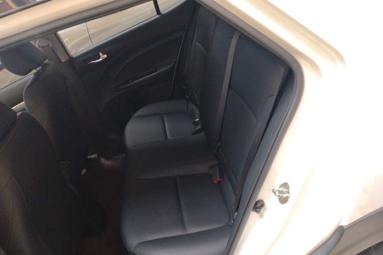 Used Kia kx1 Stonic 2021 1.4L CVT Fun & Sunroof Model
