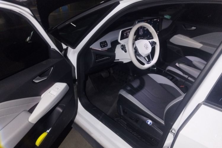 Used Volkswagen ID.3 2025 Smart Edition Ultra-Intelligent Oxygen Version