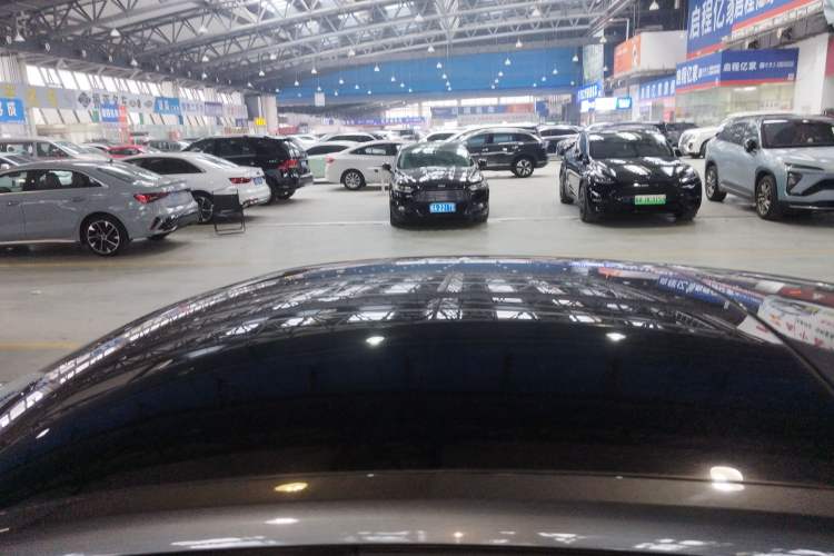 Used CHANGAN UNI-V 2022 1.5T Prestige Version