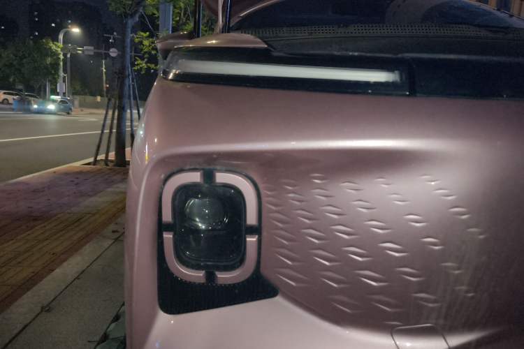 Used Geometry E Firefly 2024 301km Starlight