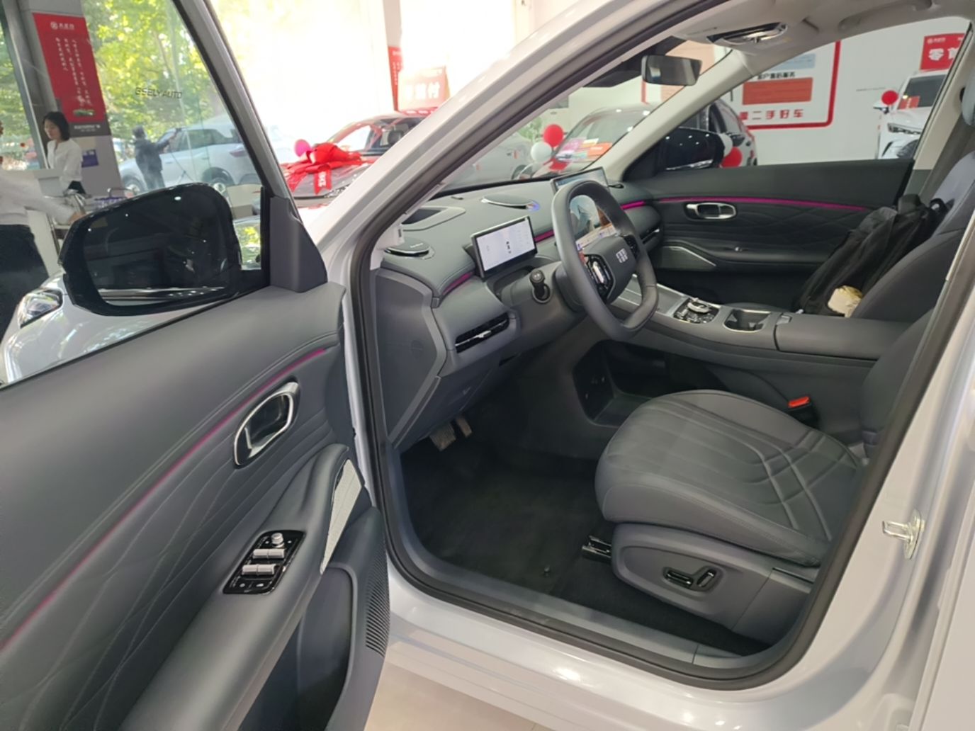 Geely Galaxy Xingjian 7 EM-i 2026 Model 135km Starship Version — снимка 18