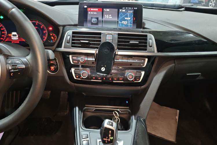 Used BMW 3 Series GT 2019 320i M Sport Package