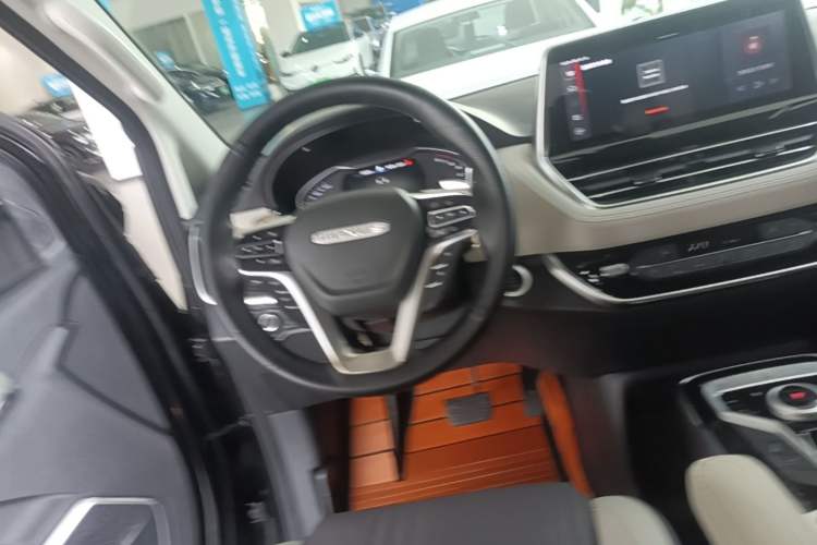 Used SAIC MAXUS G20 2020 2.0T Gasoline Automatic Luxury Executive Edition
