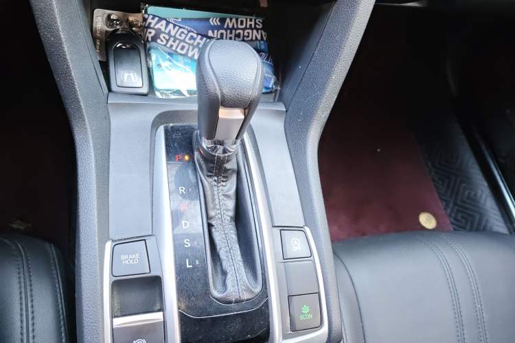 Used Honda Civic 2016 220TURBO CVT Luxury Edition
