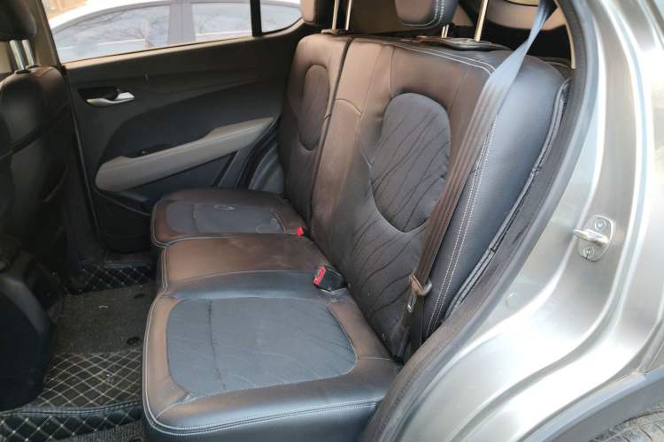 Used Baojun 510 2017 1.5L Manual Fashion Model
