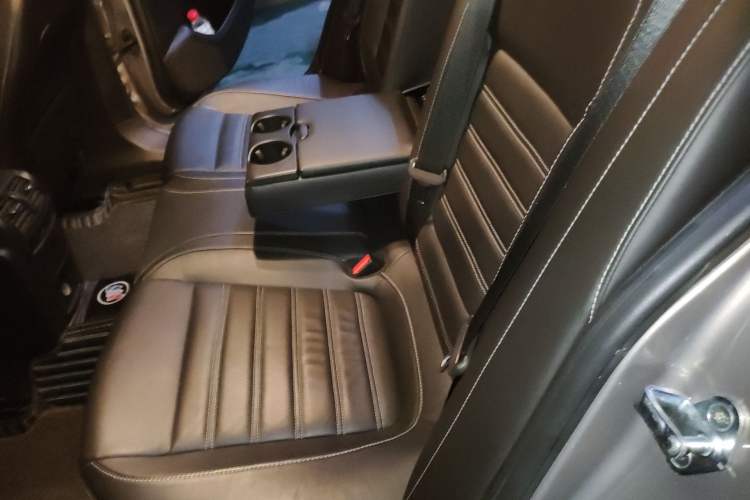 Used Buick Regal 2014 1.6T Fashionable Tech Edition Left Rear Seat