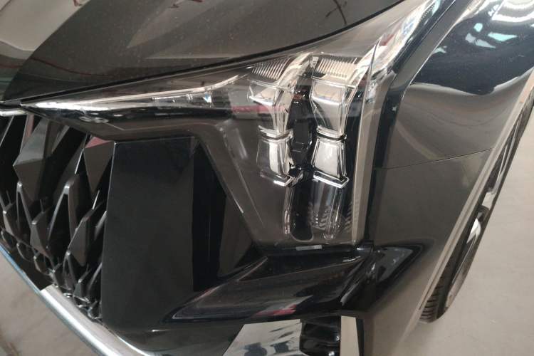 Used GAC Trumpchi GS8 2022 Double-Energy Series 2.0TM Four-Wheel Drive Premium Edition (7 Seats)