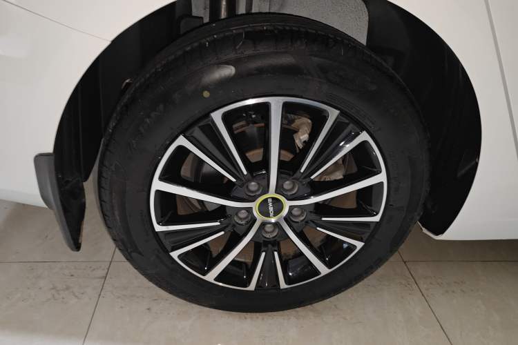 Used Roewe i5 2021 1.5L CVT Starry Edition
