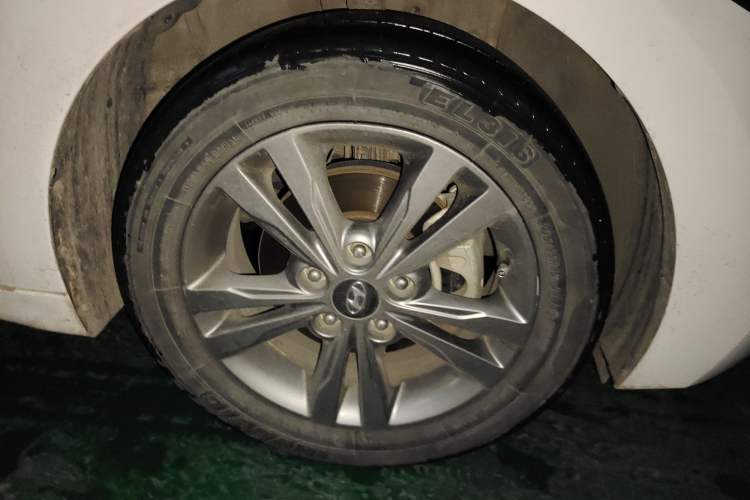 Used Hyundai Elantra (6th Generation / Lingdong) 2016 1.4T Dual-Clutch Xuan Dong · Dynamic Version
