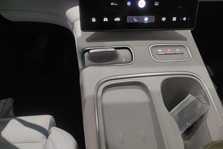 Used Nio ES6 2023 75 kWh