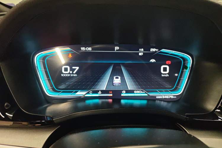 Used BYD Song PLUS 2020 1.5T Automatic Flagship PLUS Odometer Close Up