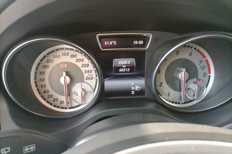 Used Mercedes-Benz GLA 2015 GLA 220 4MATIC Fashion Model