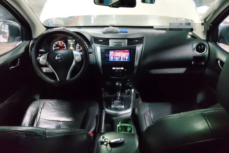 Used Nissan Terra 2018 2.5L Automatic 4x4 Flagship Edition Center Console