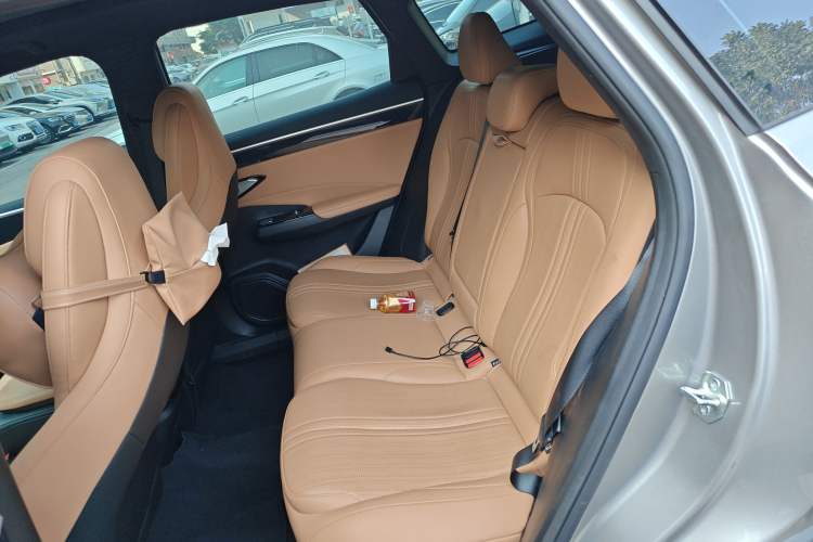 Used Geely Galaxy L7 2023 1.5T 115 km Starship
