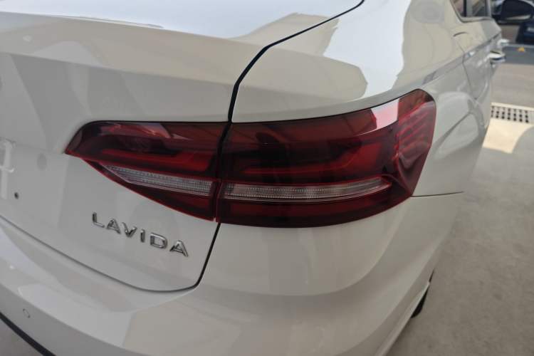 Used Volkswagen Lavida 2024 1.5L Automatic 5 Million Edition