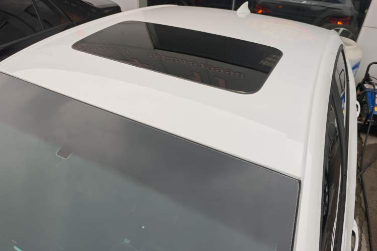 Used Chevrolet Monza 2019 RS 330T Automatic Comfort Edition China VI Standard