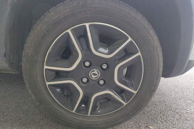 Used Dongfeng NAMMI EX1 2022 Revised PRO YueShi Version Right Front Wheel Hub