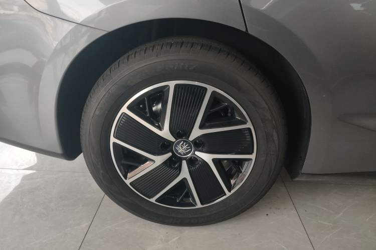 Used BYD Qin L 2024 DM-i 120KM Beyond Model