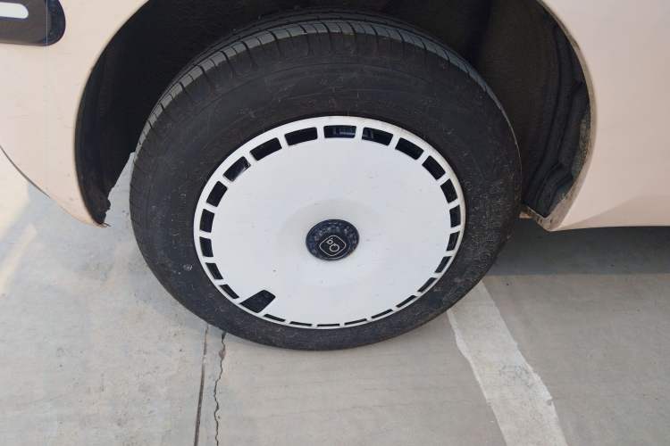 Used Chery New Energy QQ Ice Cream 2024 Edition Youth Version 205km Sundae