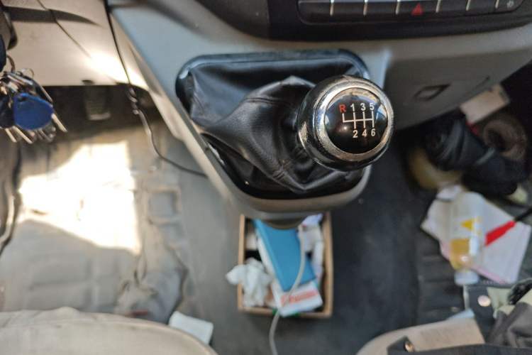 Used Foton Toano 2021 2.0T Manual Tongtu Long-Wheelbase Mid-Roof 3-Seater 4F20TC3 Gear Lever