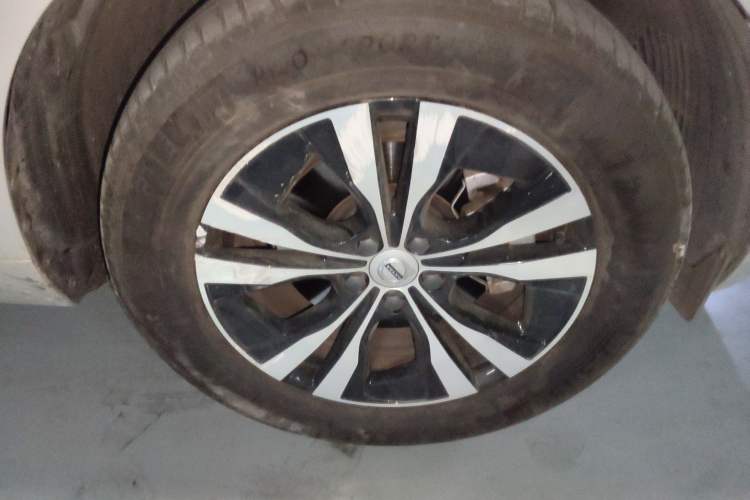 Used Volvo XC60 2025 B5 4x4 Smart Luxury Edition