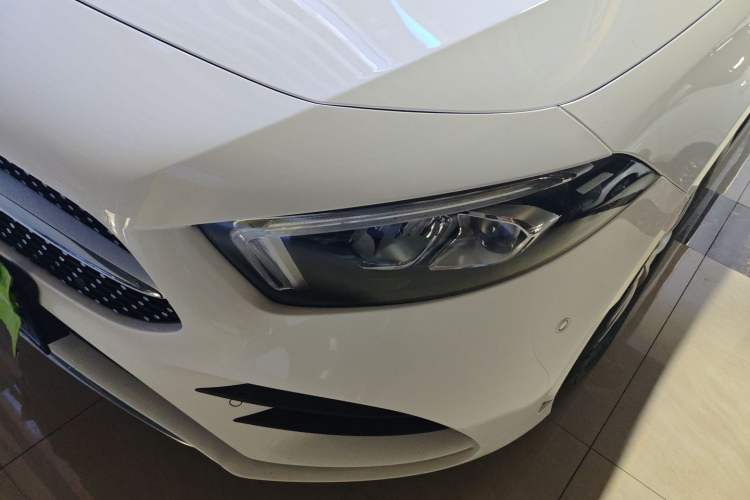 Used Mercedes-Benz A-Class 2022 A 200 L Sport Sedan Dynamic Model Left Front Headlight