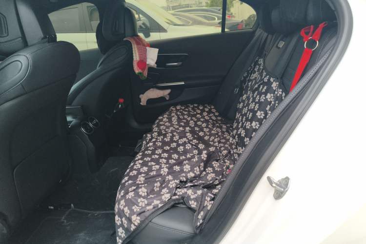 Used Mercedes-Benz C-Class 2023 Revised C 200 L Sport Edition Left Rear Seat