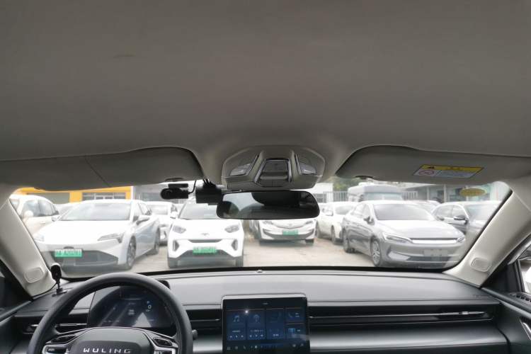 Used Wuling E5 2024 510 km Standard Version
