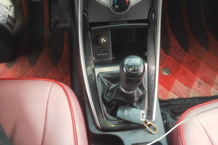 Used Hyundai Elantra (5th Generation / Langdong) 2012 1.6L Manual Leading Model