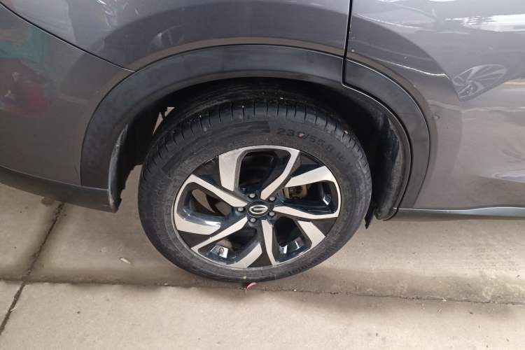 Used GAC Trumpchi GS5 2019 270T Automatic Luxury Edition Right Rear Wheel Hub