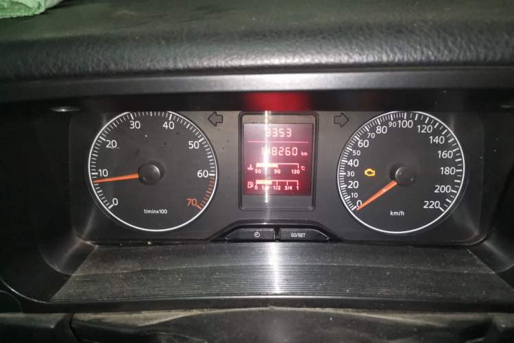 Used Volkswagen Jetta 2010 1.6L Partner Odometer Close Up