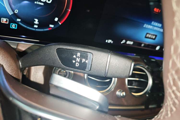 Used Mercedes-Benz E-Class 2023 E 260 L
