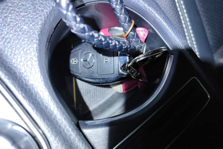 Used Mercedes-Benz GLA 2016 GLA 200 Fashion Model Vehicle Key