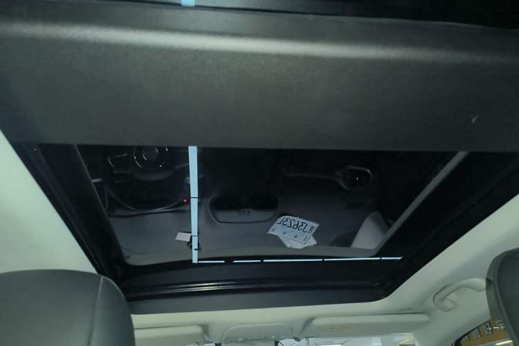 Used Jeep Renegade 2018 Connected Large Screen Version 180T Automatic Smart Version Headliner