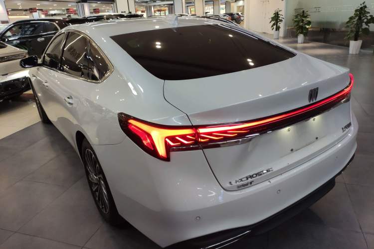 Used Buick LaCrosse 2023 28T Prestige Edition
