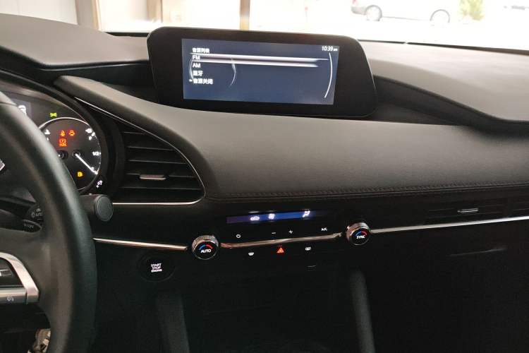 Used Mazda 3 Axela 2023 2.0L Automatic Zhiqing Edition
