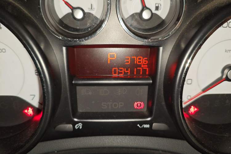 Used Peugeot 308 2013 1.6L Automatic YouShang Model
