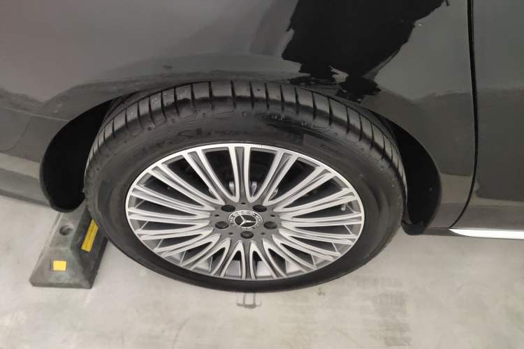 Used Mercedes-Benz E-Class 2022 Revised Version E 300 L Fashion Edition
