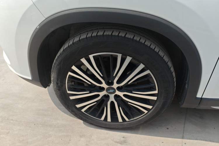 Used CHANGAN OSHAN X7 2020 1.5T Automatic Luxury Version