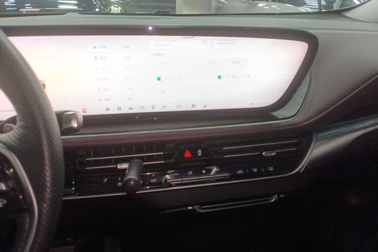 Used Buick Century 2023 2.0T Six-Seater Yinshi Edition