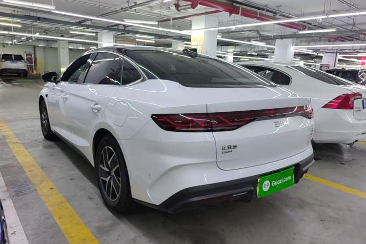 Used BYD Qin L 2025 DM-i Smart Drive 120KM Superior Model
