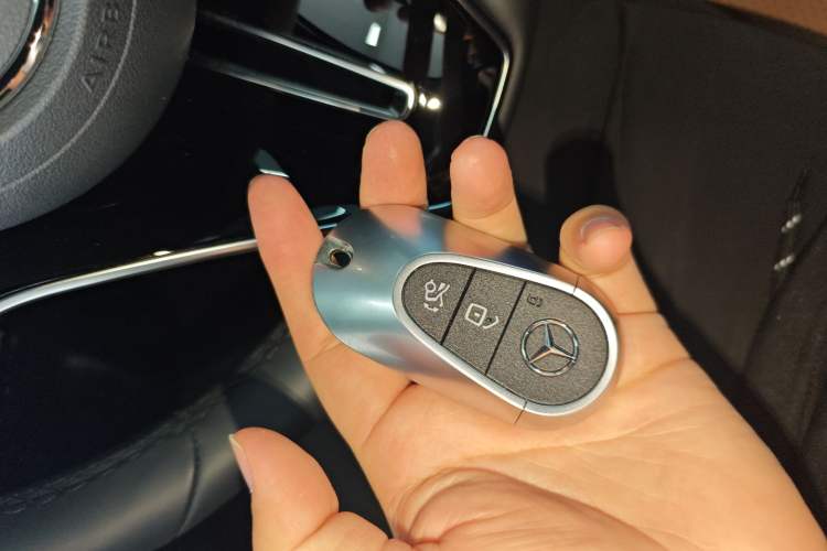 Used Mercedes-Benz E-Class 2024 E 300 Fashion Sport Edition