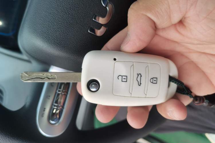 Used CHANGAN NEVO Lumin 2022 210km Sweet Edition Vehicle Key