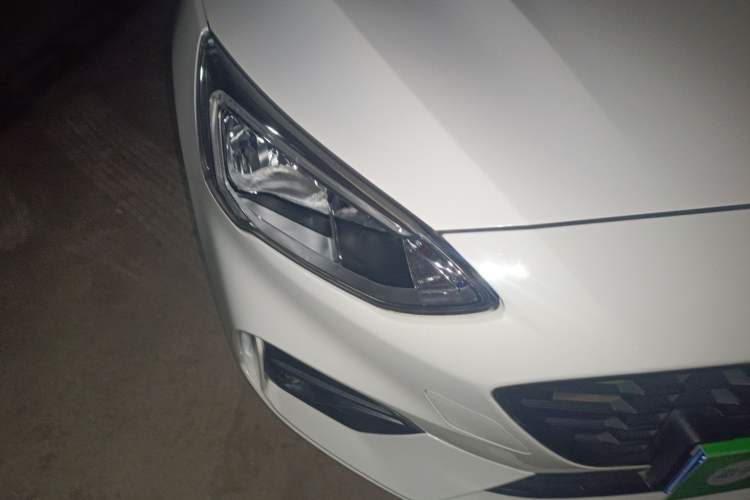 Used Ford Focus 2020 Sedan EcoBoost 180 Automatic Trend Edition